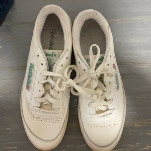 Reebok’s Beige/Green hue